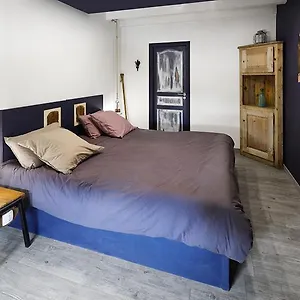 La Belle Riviere Bed & Breakfast Bolozon